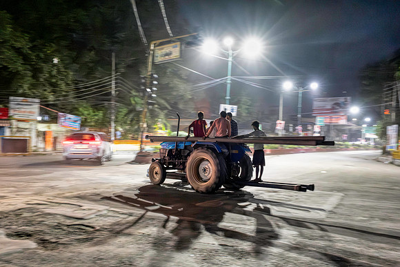 02.14am Tractor Troupe: Men on the Edge