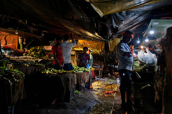 10.11pm Marketplace Bounty: Capturing the Vibrance of Vegetable Sellers