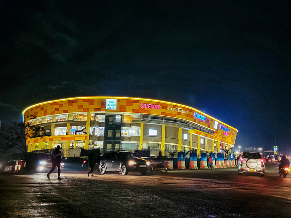 20:01pm "ET Go Home"